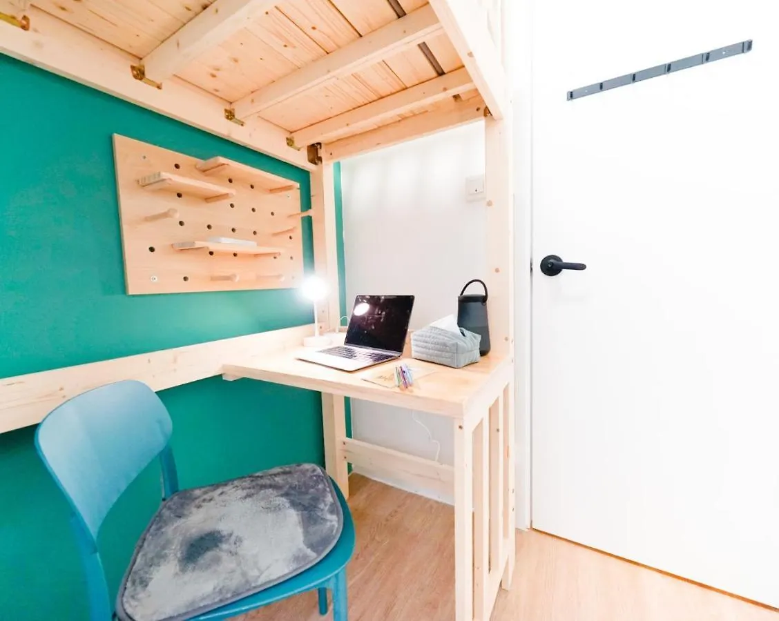 Homestay Coliving - Lockhart Road 388 Apartment Hong Kong China